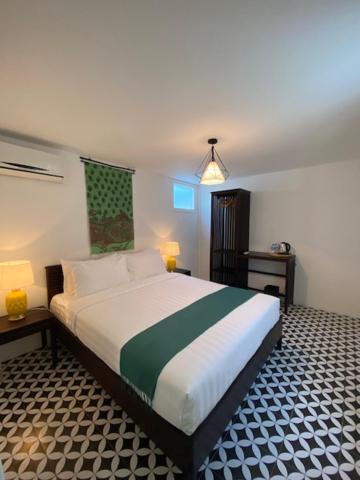 Fides Boutique Hotel Luang Prabang Luaran gambar