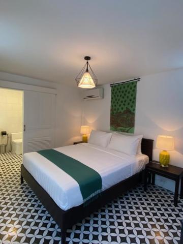 Fides Boutique Hotel Luang Prabang Luaran gambar